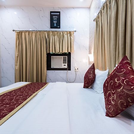 Oyo 1781 Hotel Panchratna Panvel Eksteriør bilde