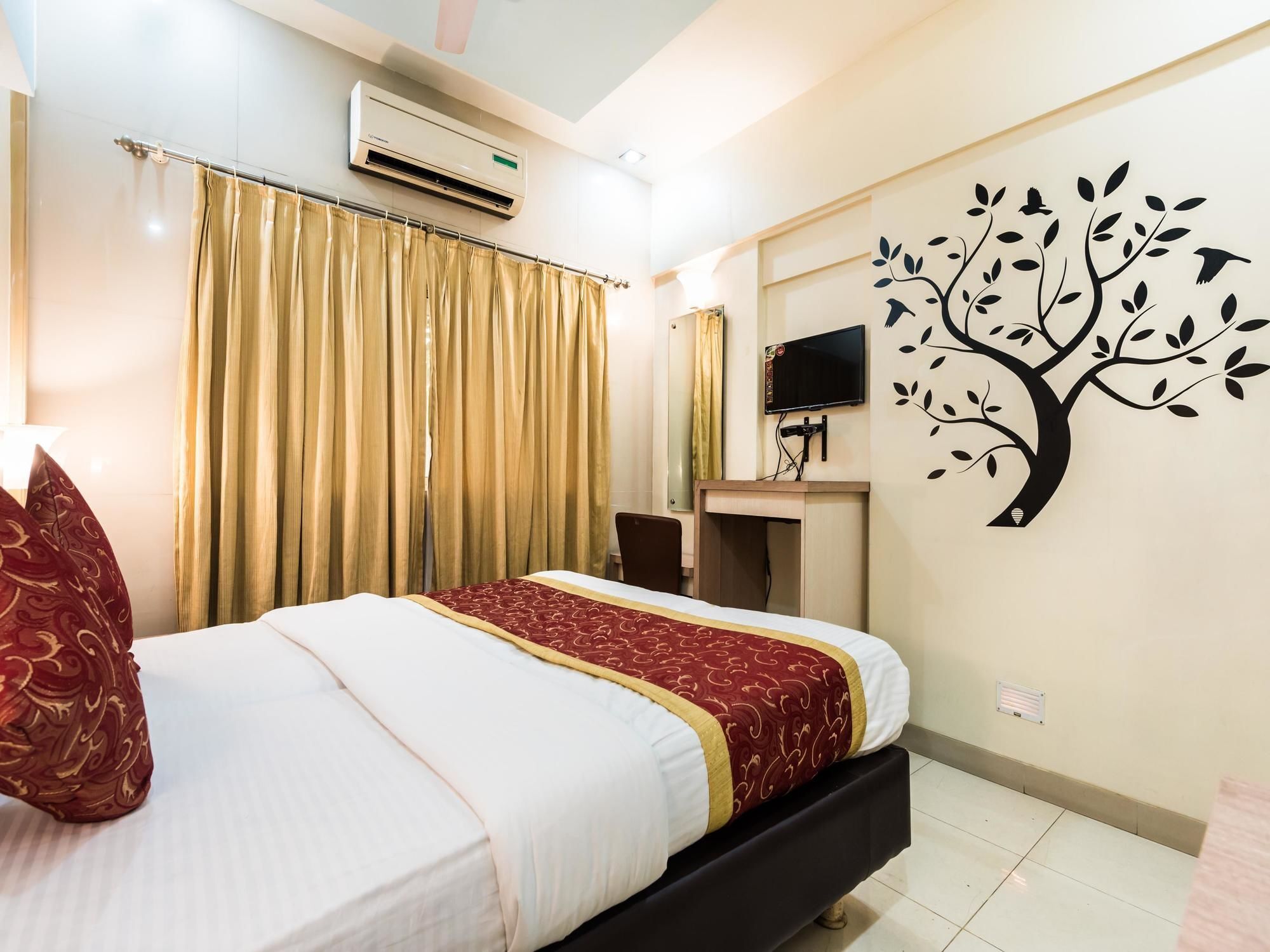 Oyo 1781 Hotel Panchratna Panvel Eksteriør bilde