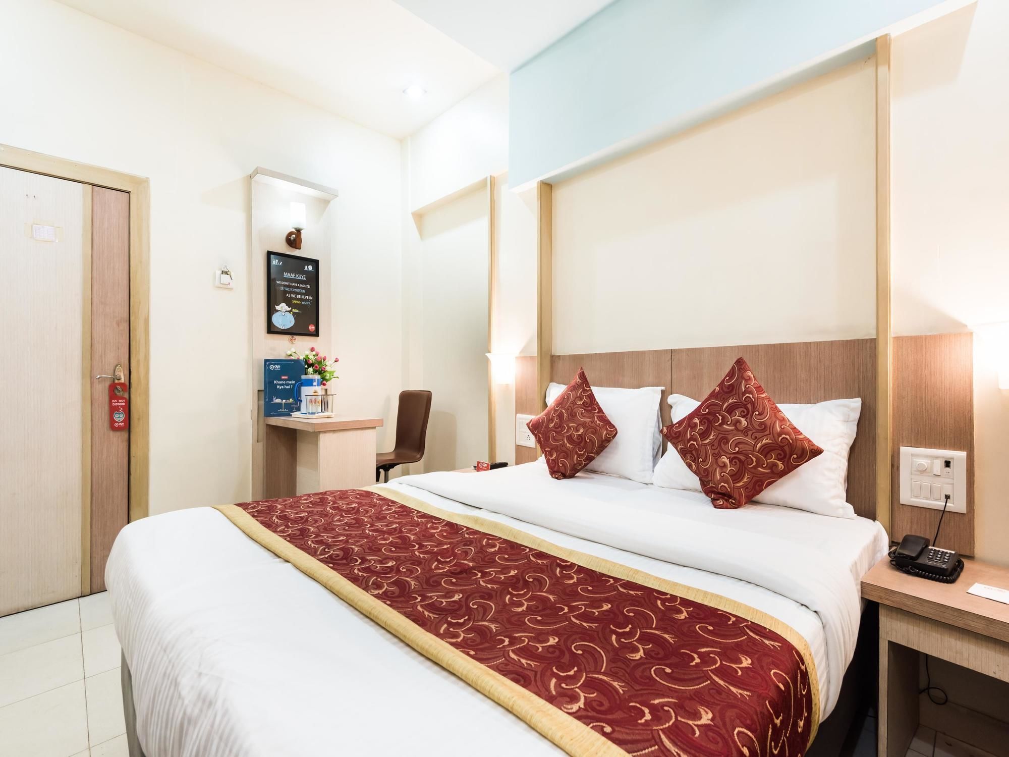 Oyo 1781 Hotel Panchratna Panvel Eksteriør bilde