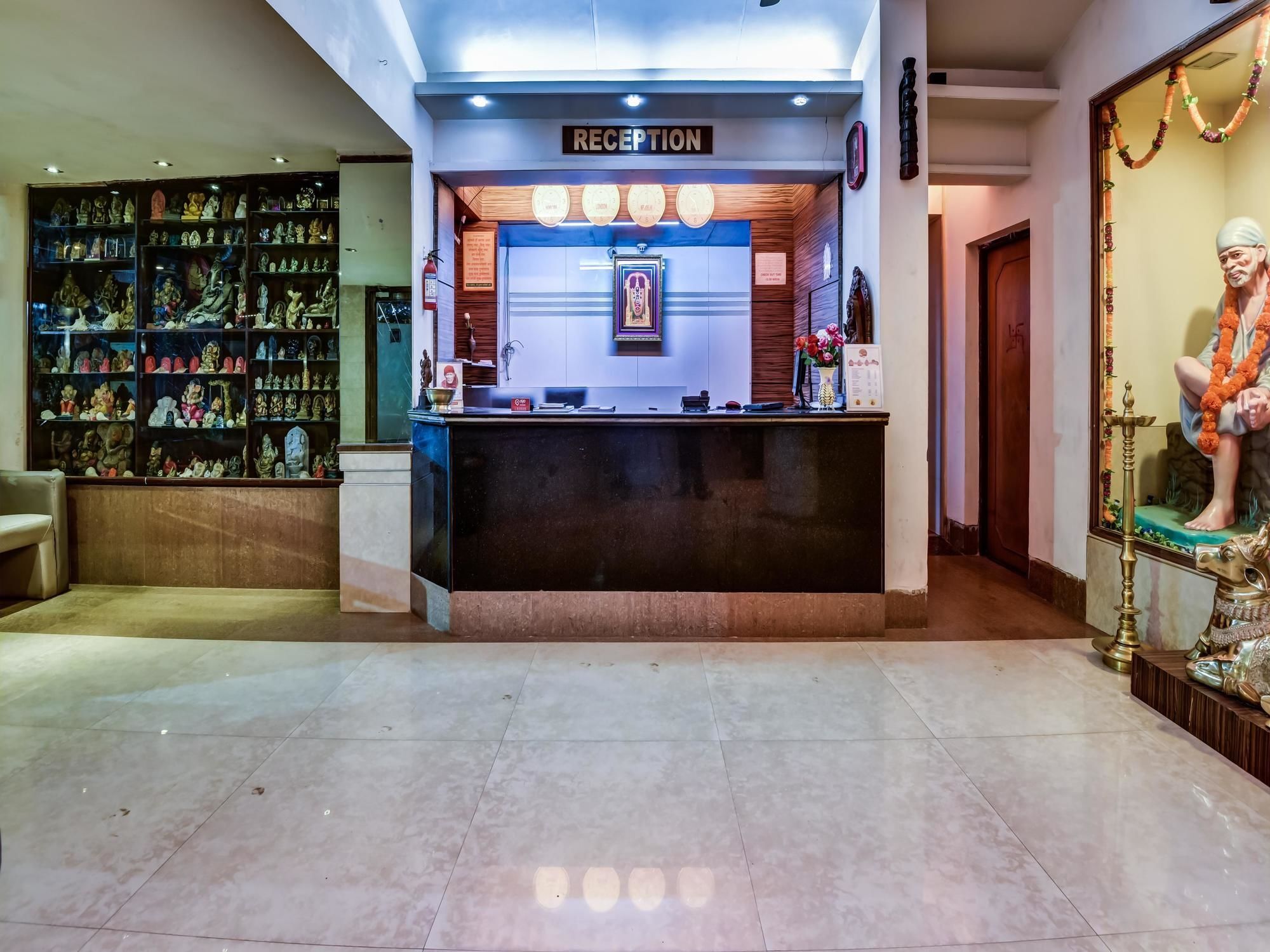 Oyo 1781 Hotel Panchratna Panvel Eksteriør bilde